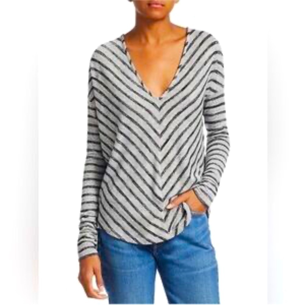 Rag & Bone Striped Gray & Black V Neck Pullover Stretch Oversized Sweater SZ S